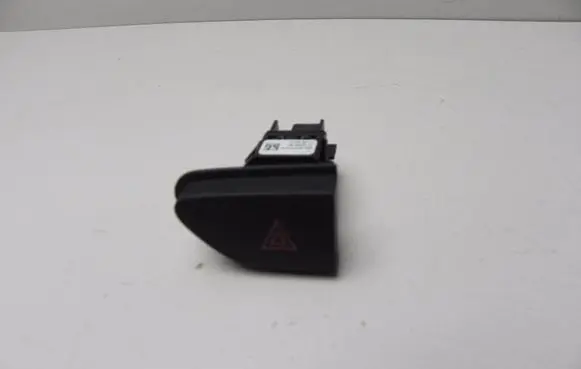Renault Captur Hazard light switch 252907372R I4884