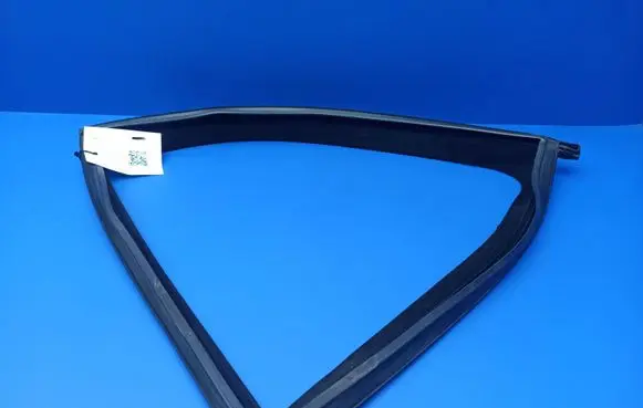 Mercedes-Benz S W221 Rubber seal rear door window/glass A2217350225