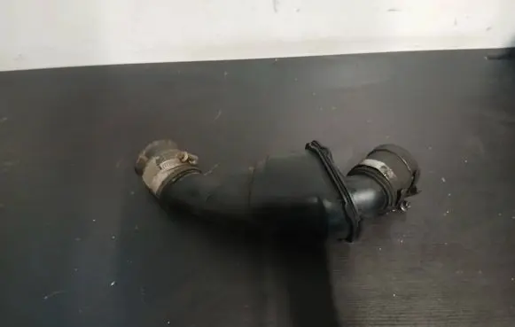 Volvo V70 Intake resonator 30778734 E2Z4D