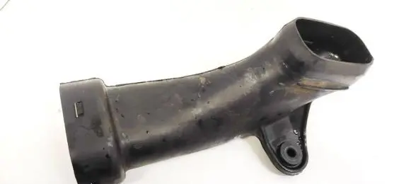 Audi A3 S3 8L Air intake hose/pipe 8L0129604