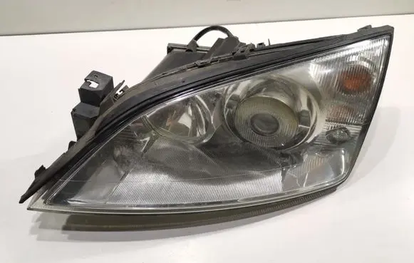 Ford Mondeo Mk III Headlight/headlamp 0301174273 1305235544