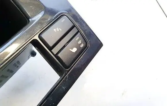 BMW 5 E60 E61 Parking (PDC) sensor switch 915907702