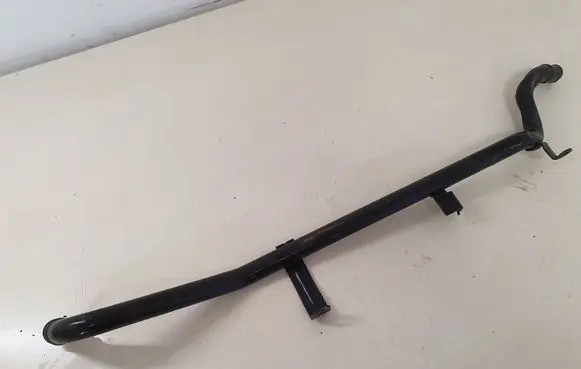 Volkswagen Touareg I Engine coolant pipe/hose