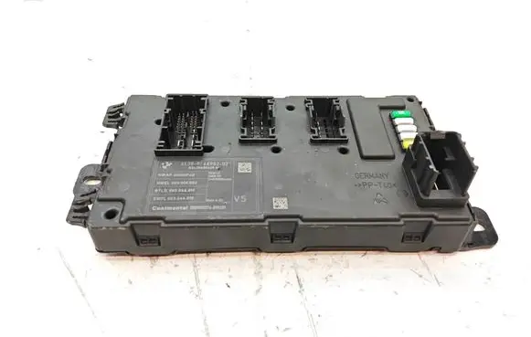 BMW 2 F22 F23 Central body control module 9866982 003000002 00000F4D