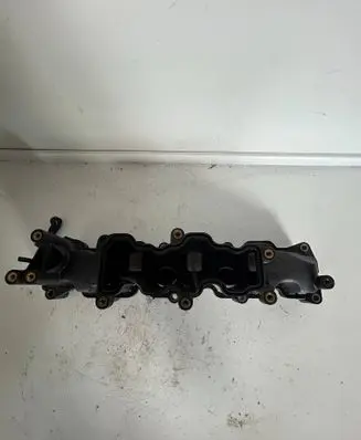 Audi A8 S8 D3 4E Intake manifold 057129712g