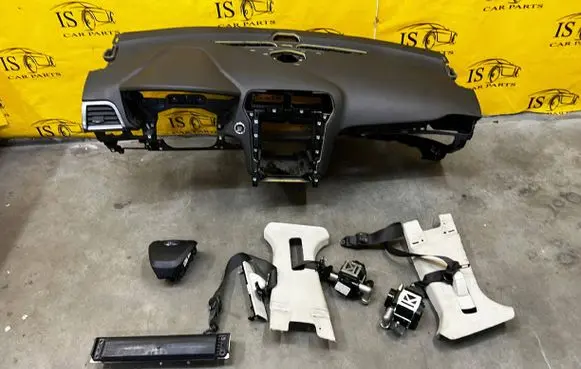 Ford Mondeo MK V Dashboard 
