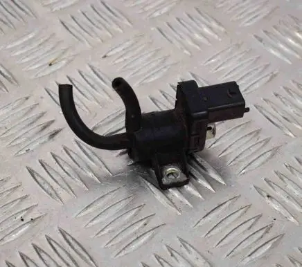 Opel Astra J Turbo solenoid valve 55566051