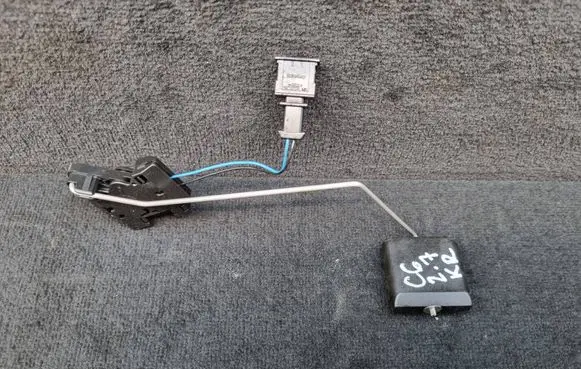 Audi A6 S6 C6 4F Fuel level sensor 4F0919673A