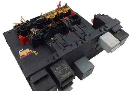 Volkswagen PASSAT B6 Comfort/convenience module 3C0937049J F005V00530 H37S1301