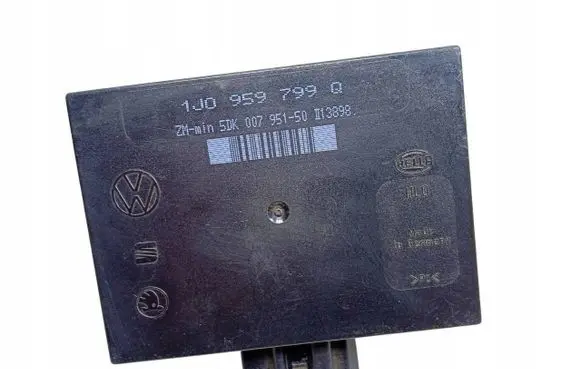 Volkswagen Golf IV Comfort/convenience module 1J0959799Q 5DK00795150