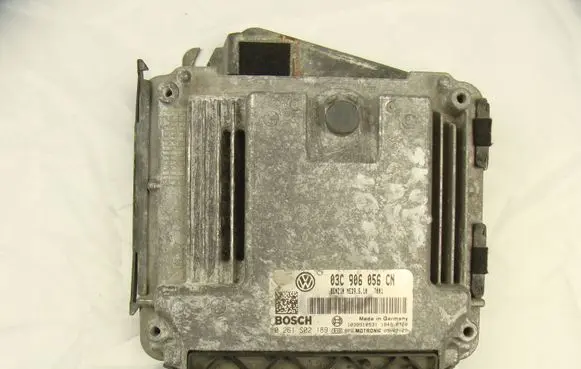 Skoda Octavia Mk2 (1Z) Engine control unit/module 03C906056CN 0261S02189