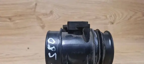 Volvo V70 Mass air flow meter 30713512