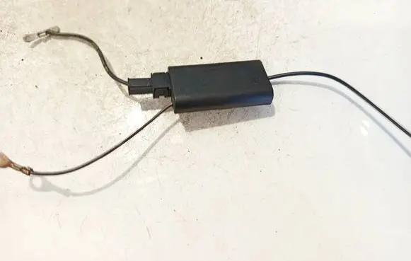 Volkswagen PASSAT B6 Antenna control unit g50088