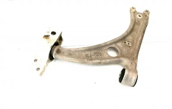 Audi Q3 8U Front lower control arm/wishbone