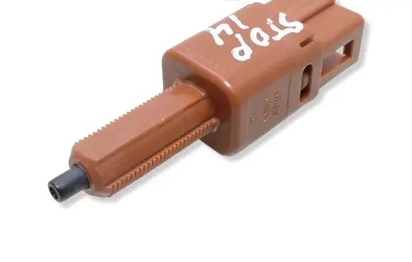 Nissan Leaf II (ZE1) Brake pedal sensor switch 