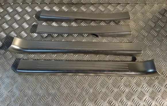 Bentley Flying Spur Thresholds for All-terrain vehicles 3W4863381P