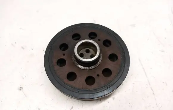 BMW 3 F30 F35 F31 Crankshaft pulley 8512072 120814