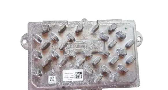 Peugeot 2008 II LED ballast control module L371210 S48020000