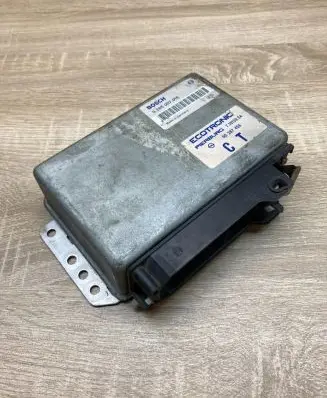Opel Vectra A Engine control unit/module ECU 90287456 0285007016