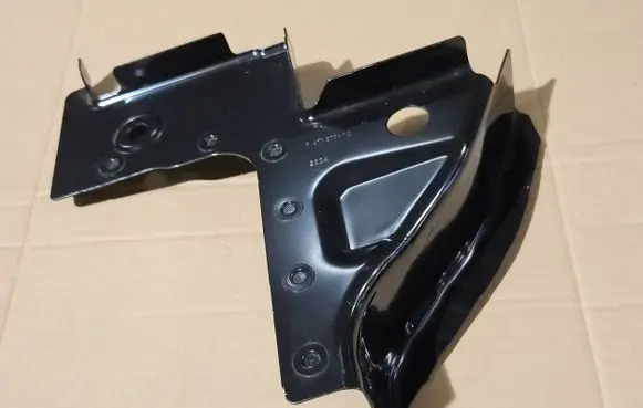 BMW X5 G05 Other engine bay part 7417573