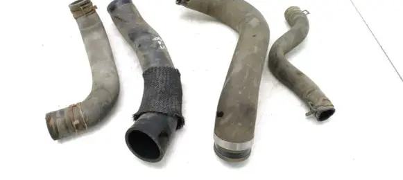 Suzuki SX4 S-Cross Engine coolant pipe/hose