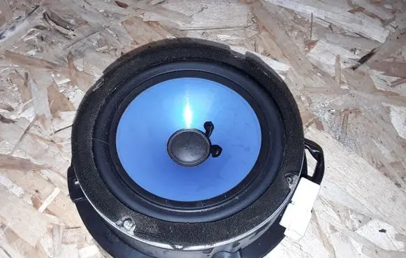 KIA Carnival Front door speaker 963304D000