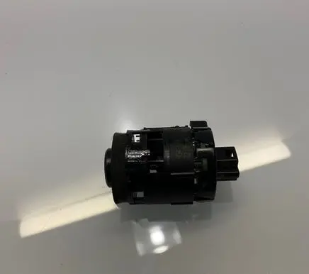 Mercedes-Benz E W211 Interior temperature sensor A2118300272 2118300272