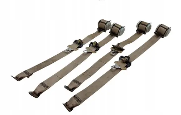 Mitsubishi Pajero Front seatbelt