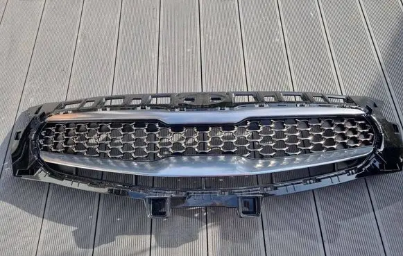 KIA Xceed Front bumper upper radiator grill 86350J7CB0