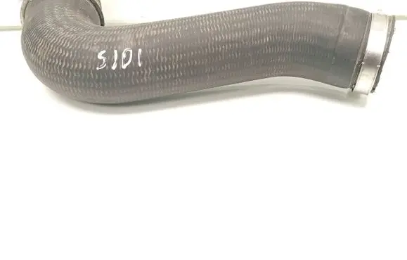 Volkswagen Golf V Intercooler hose/pipe