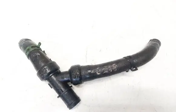 Renault Megane III Engine coolant pipe/hose