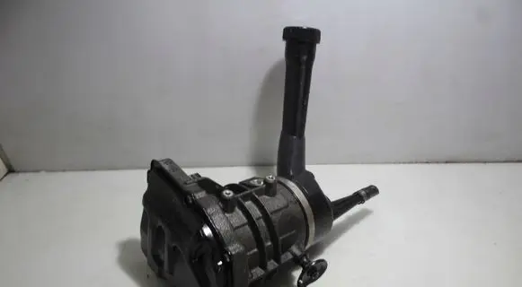 Citroen C4 I Picasso Power steering pump