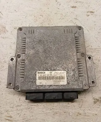 Renault Master II Engine control unit/module 8200132188 28SA5571 0281010784
