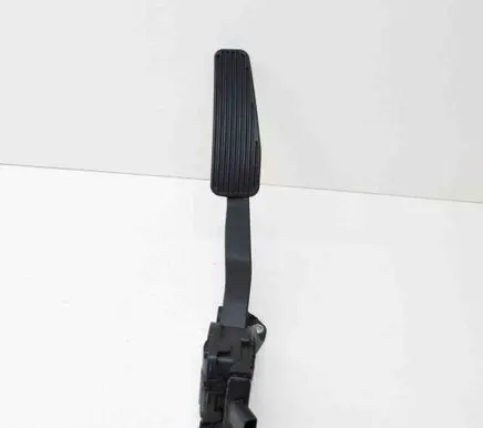 Maserati Ghibli Accelerator throttle pedal 04861715AE 6PV933966