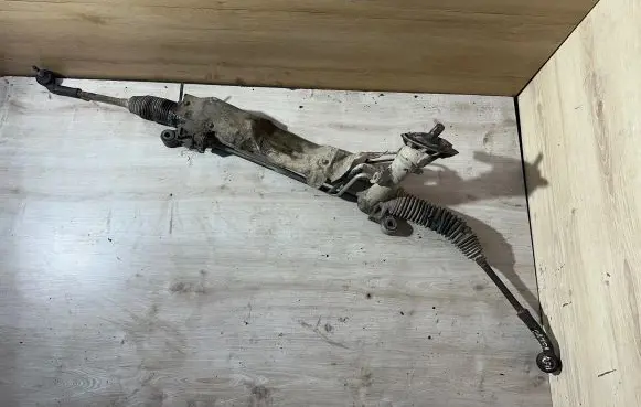 Volvo V50 Steering rack
