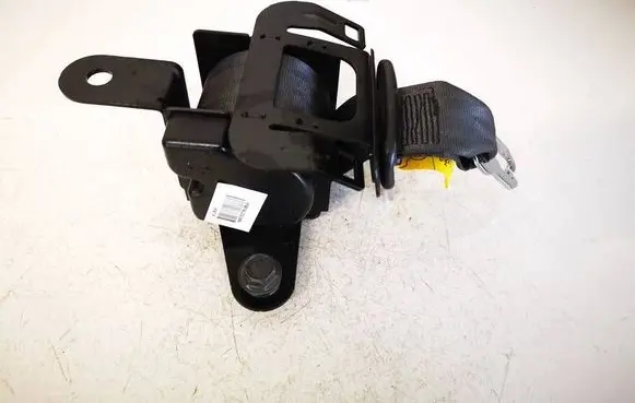 KIA Sportage Middle seatbelt (rear) 898501F200