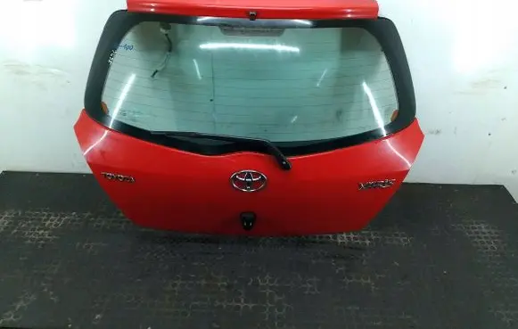 Toyota Yaris Tailgate/trunk/boot lid 3P0