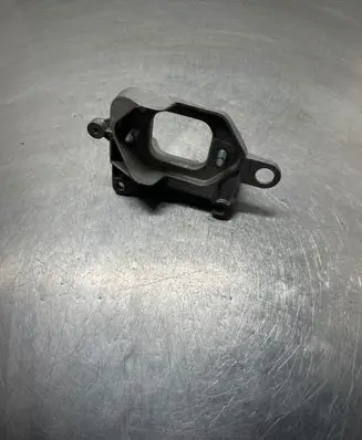 Renault Kadjar Gearbox mounting bracket 112221641R