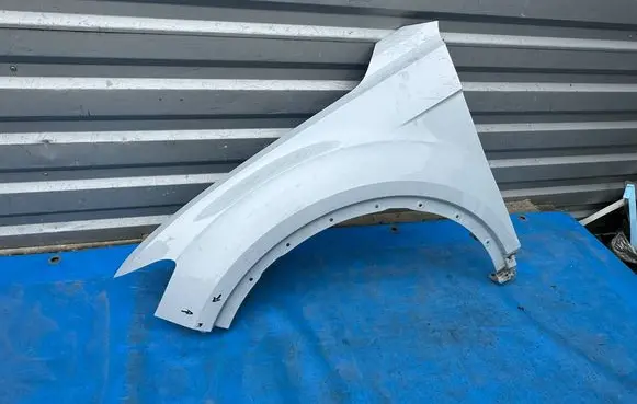 Volkswagen T-Roc Fender