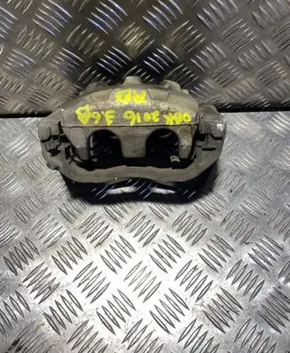 Subaru Outback (BS) Front brake caliper