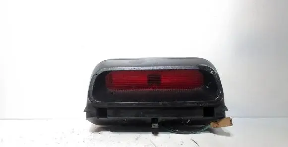 Nissan Almera N16 Third/center stoplight E134029