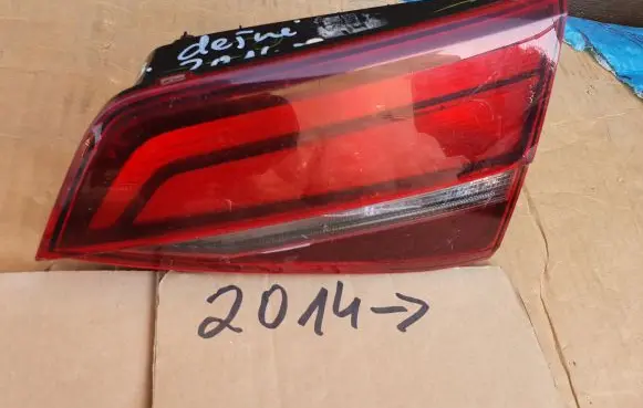 Volkswagen Jetta VI Tailgate rear/tail lights 5C6945094