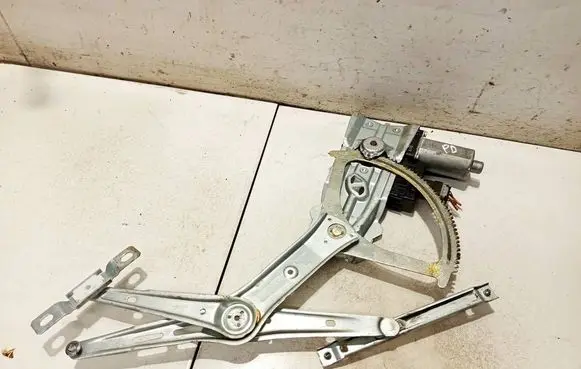 Opel Astra H Sliding door window regulator with motor a331093306469 a330513100406