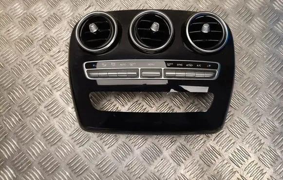 Mercedes-Benz C W205 Dash center air vent grill A2056805707