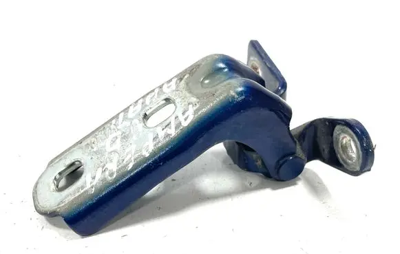 Opel Ampera Rear door lower hinge P11291 A04606