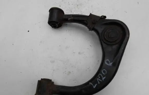 Toyota Land Cruiser (J150) Front upper control arm/wishbone 65566556