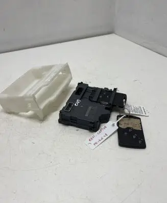 Renault Captur Ignition key card reader 285902536R S180234014B