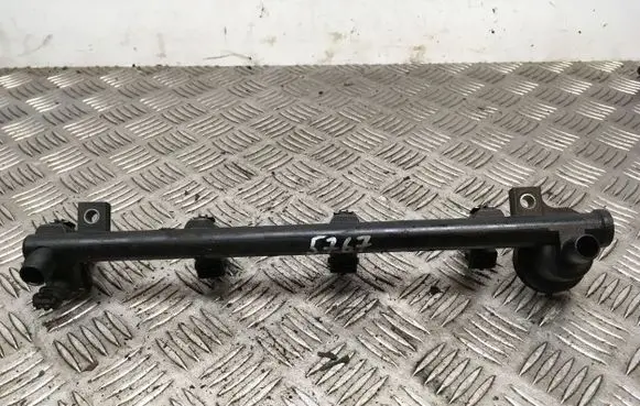 Fuel main line pipe