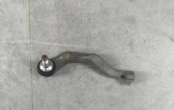 BMW X1 F48 F49 Steering tie rod end 6869424 32105A018D0 5A018D0