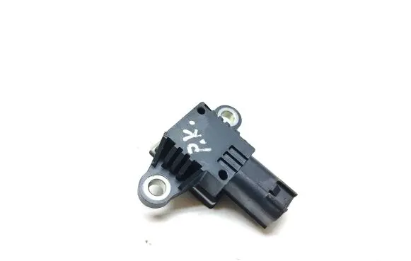 Hyundai Tucson TL Airbag deployment crash/impact sensor 95920B1050 524944200 16431333